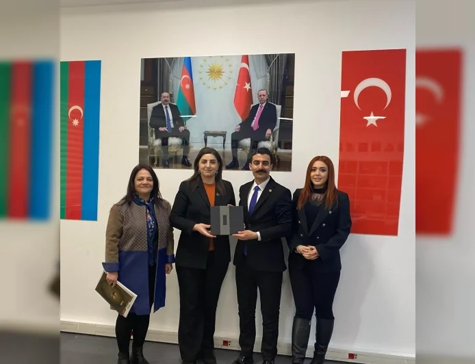 Bürokratlar ve Diplomatlar Birliği Azerbaycan Kültür Merkezi Yöneticisi Dr. Şehlâ Aslan’ı Ziyaret Etti