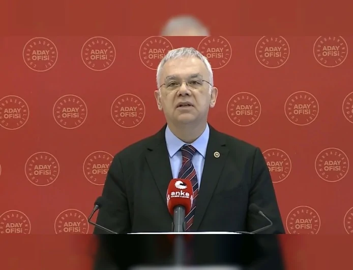CHP Sağlık Politika Kurulu Başkanı Prof. Dr. Kayıhan Pala: “Sağlık Bakanlığı nadir hastaları geride bırakmaktadır”
