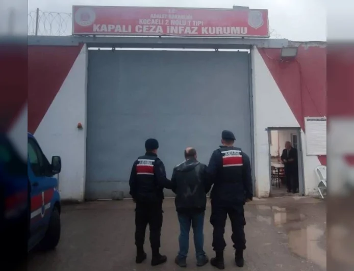 Yalova İl Jandarma Komutanlığı 18 Yıl Hapis Cezası Bulunan Hükümlüyü Termal’de Yakaldı