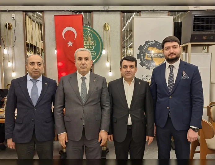 TÜMORSİAD’IN ANKARA’DAKİ İFTARINDA MUZAFFER BAĞ: “SİYASET VE İŞ DÜNYASIYLA EL ELE YÜRÜYECEĞİZ”