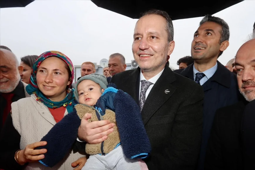 Yeniden Refah Partisi Genel Başkanı Fatih Erbakan Hatay’da: “Depremzedelerin Taleplerini Meclis Kürsüsünden Haykıracağız”