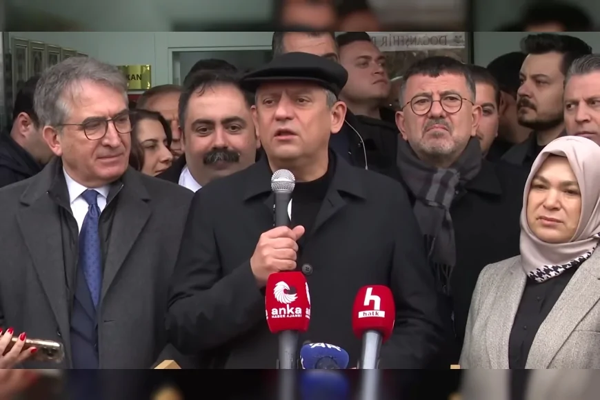 Cumhuriyet Halk Partisi Genel Başkanı Özgür Özel Malatya’da: “Depreme hazırlık için her şey vardı ama hükümet mazeretsiz yakalandı”