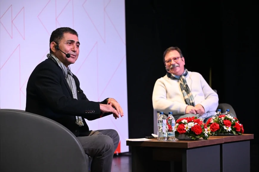 Manisa Büyükşehir Belediyesi 8. Niobe Söyleşileri’nde usta oyuncu Volkan Severcan: “Sanat kültürel yozlaşmaya karşı en güçlü kalkandır”