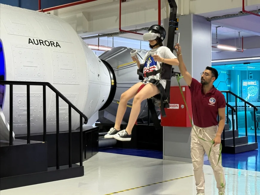 Öğrencilerin Yarıyıl Tatilindeki Tercihi Yine Uzay Kampı Türkiye Oldu İzmir’de Uzay Deneyimi Yoğun İlgi Gördü