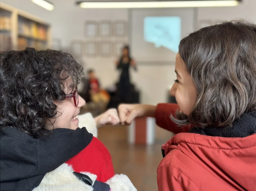 İzmir Büyükşehir Belediyesi’nden çocuklara okuma çağrısı: “Kütüphanede Buluşalım Yaratıcı Okuma Atölyesi başladı”