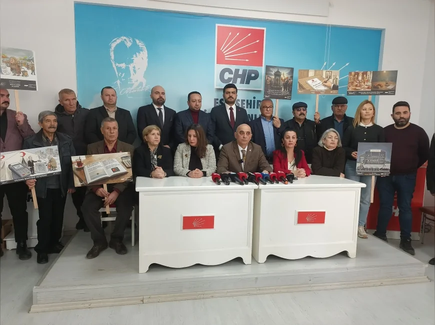 Cumhuriyet Halk Partisi Odunpazarı İlçe Başkanı Rahmi Çınar: “Saray bu ülkeyi yönetemiyor bu düzen sürdürülemez”