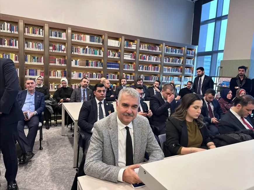 AK Parti Çorum Milletvekili Yusuf Ahlatçı AK Kütüphane’de Kütüphane Sohbetleri programına katıldı