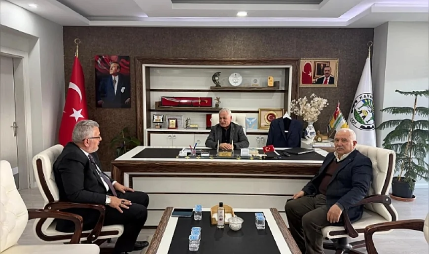 Yeniden Refah Partisi Teşkilat Başkan Yardımcısı Lütfi Şenocak Samsun Kavak Belediye Başkanı Şerif Ün’ü Ziyaret Etti