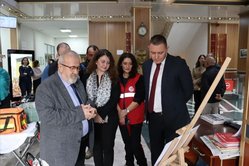 Yunusemre Belediyesi Arama Kurtarma Ekibi YUKUT Birinci Yılını Sergiyle Taçlandırdı