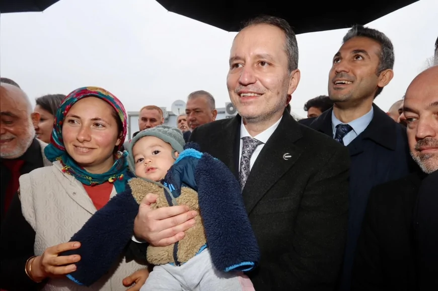 Yeniden Refah Partisi Genel Başkanı Fatih Erbakan Hatay’da: “Depremzedelerin Taleplerini Meclis Kürsüsünden Haykıracağız”