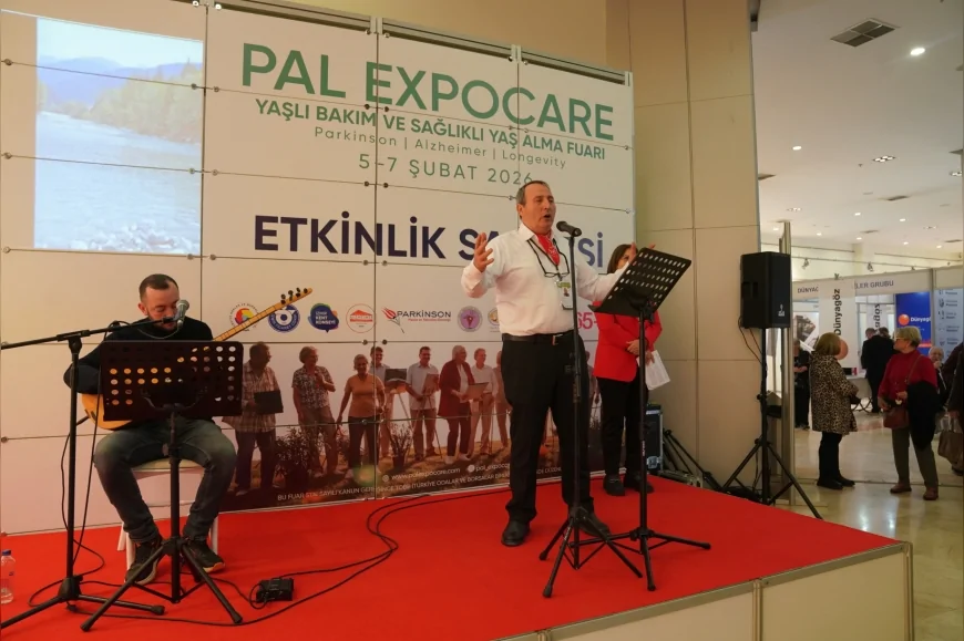 Seferihisar Belediyesi 3. Yaş Üniversitesi PAL Expocare Fuarı’nda: Eğitimden Şiir Dinletisine Yoğun İlgi