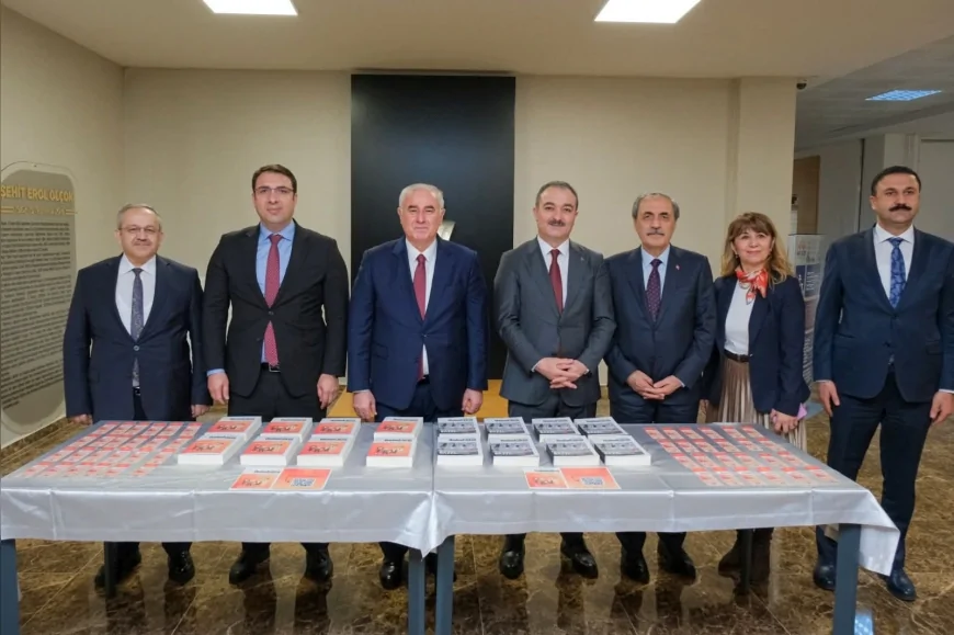 Hitit Üniversitesi’nde Ombudsman Akademik Dergisi Standı Akademisyenlerle Buluştu