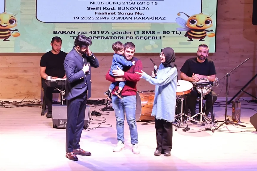 Çorum Valisi Ali Çalgan SMA Hastası Mustafa Baran Karakiraz İçin Düzenlenen Yardım Konserine Katıldı