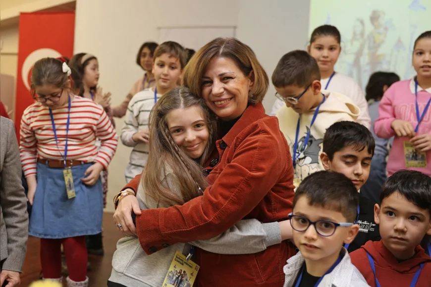 Eskişehir Büyükşehir Belediye Başkanı Ayşe Ünlüce: “Bir şehrin geleceği çocuklarının sesine kulak vermekle şekillenir”