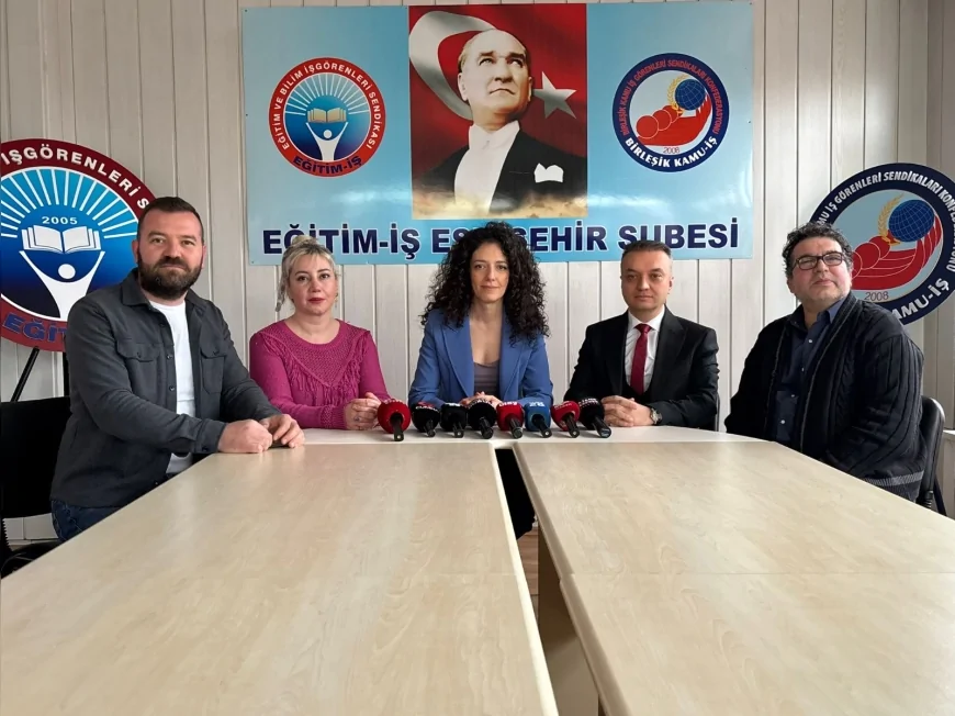 Büro Hizmet Kolu Çalışanları Sendikası Eskişehir İl Temsilcisi Aslı Korkmaz: “TÜİK’in açıkladığı rakamlar mutfaktaki yangını gizleyemez”