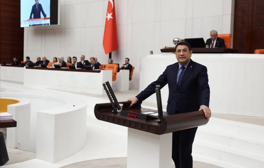 DEVA Partisi Ankara Milletvekili İdris Şahin: “İktidar Yine Kendi Beceriksizliğinden Kaçıyor, Bedeli Vatandaş Ödüyor”