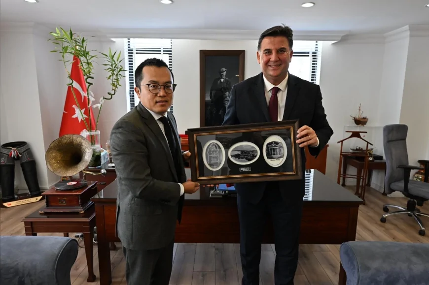 Hindistan İstanbul Başkonsolosu Mijito Vinito’dan Fethiye Belediyesi’ne Tarihi Ziyaret