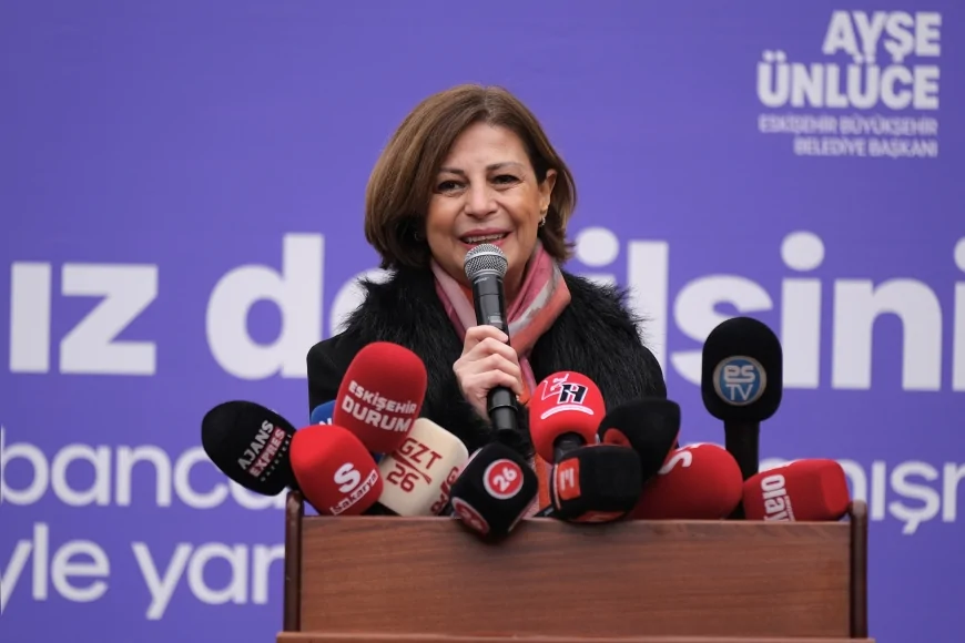 ESKİŞEHİR BÜYÜKŞEHİR BELEDİYESİ TARİHİ ODUNPAZARI’NDA ZELİHA TABANCA GENÇLİK DANIŞMA MERKEZİ’Nİ HİZMETE AÇTI