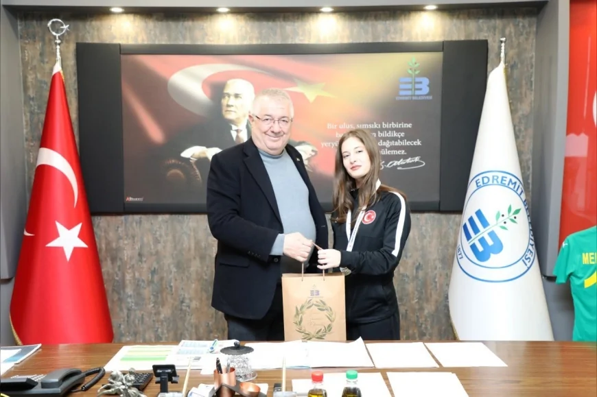 Edremit Belediyesi Taekwondo Spor Kulübü Milli Sporcusu Ecrin Yanıt Ankara’da Türkiye Şampiyonu Oldu