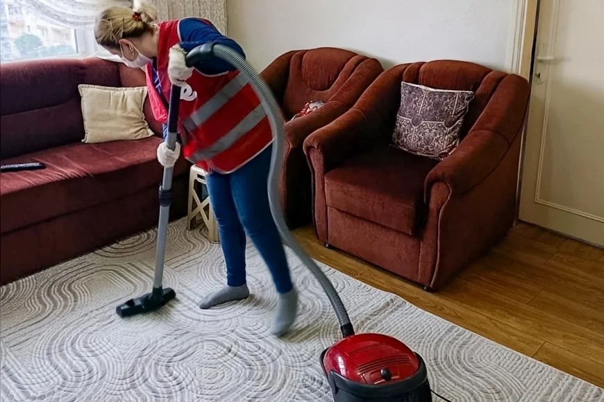 Efeler Belediye Başkanı Anıl Yetişkin: “Evde Bakım Hizmeti ile dayanışmayı evlere taşıyoruz”