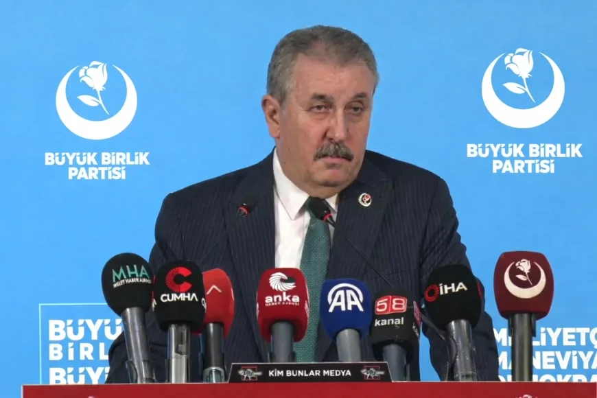 Büyük Birlik Partisi Genel Başkanı Mustafa Destici: “Terörle pazarlık olmaz, işletmeyi yaşatarak tahsilat yapılmalıdır”