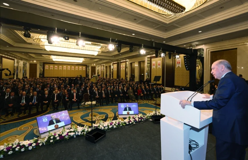 Cumhurbaşkanı Recep Tayyip Erdoğan: “Büyük, güçlü ve müreffeh bir Türkiye için iş dünyamızla yol yürümeye devam edeceğiz”