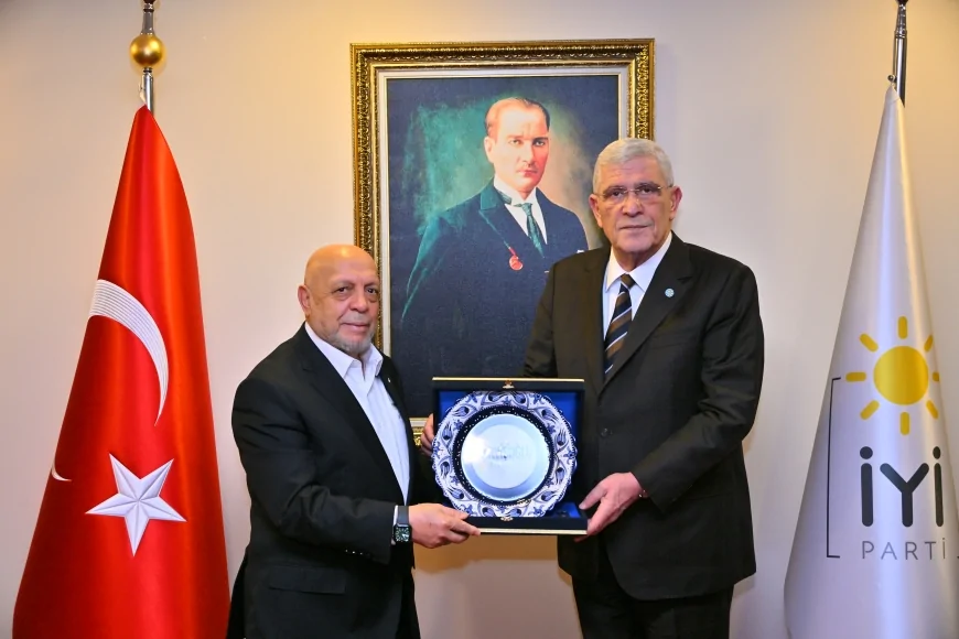 İYİ Parti Genel Başkanı Müsavat Dervişoğlu, Hak-İş Genel Başkanı Mahmut Arslan ile Genel Merkez’de Bir Araya Geldi