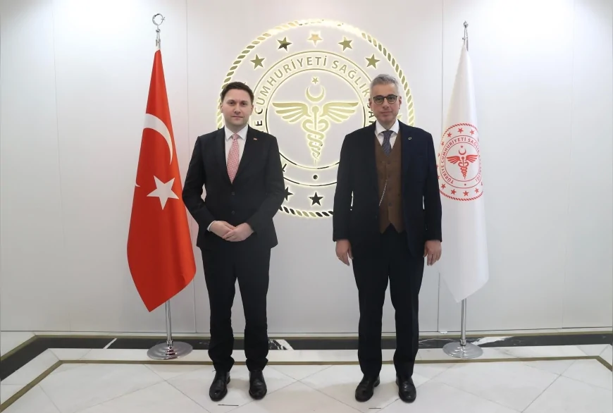 Sağlık Bakanı Prof. Dr. Kemal Memişoğlu, Karadağ Sağlık Bakanı Dr. Vojislav Šimun ile Ankara’da İş Birliğini Görüştü