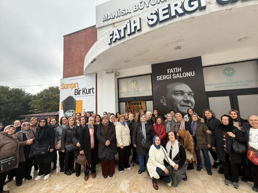 Manisa Büyükşehir Belediyesi 352 Kadını “Sarışın Bir Kurt” Sergisinde Buluşturdu