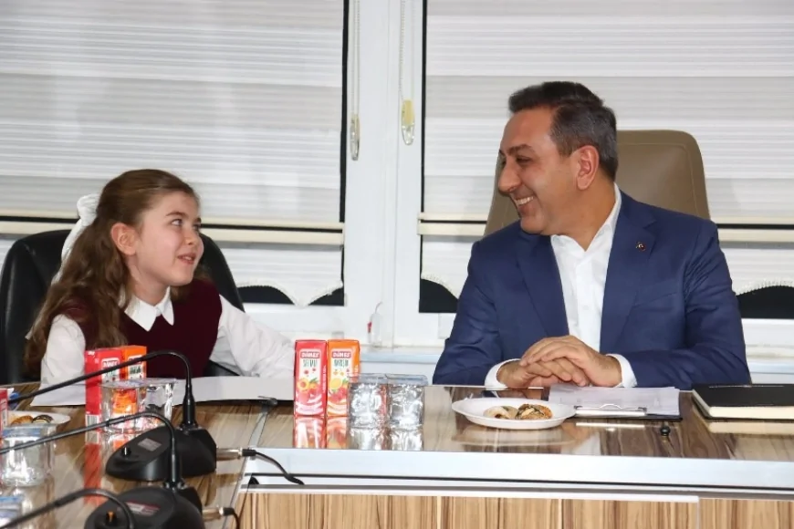 Sungurlu Belediyesi Çocuk Meclisi 2025-2026 Dönemi İkinci Toplantısını Gerçekleştirdi