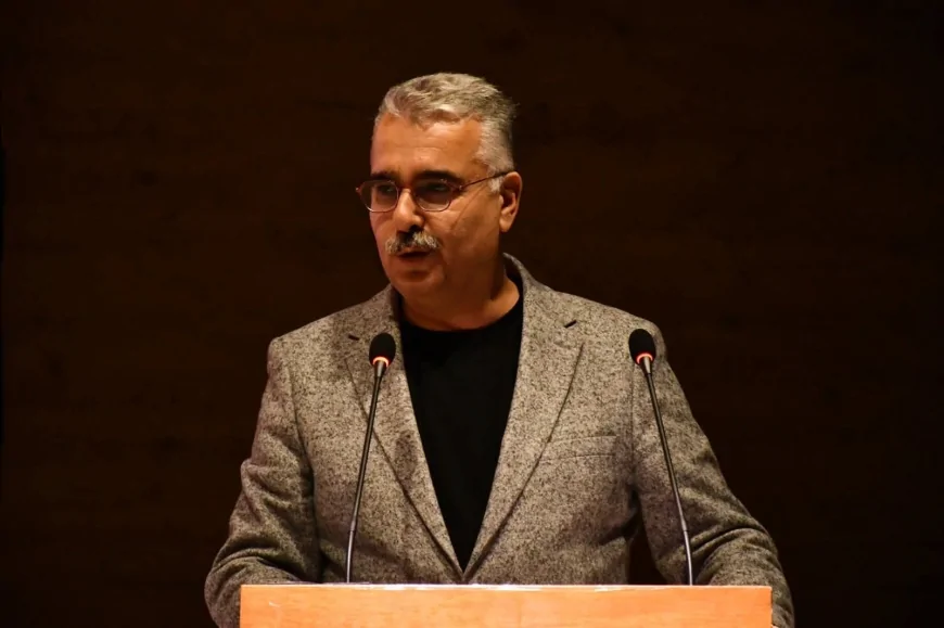 AK Parti Çorum Milletvekili Yusuf Ahlatcı eTwinning Kalite Etiketi Ödül Töreni’nde Öğretmen ve Öğrencileri Tebrik Etti