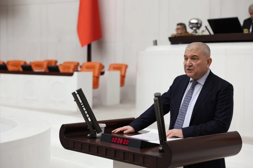 Gelecek Partisi Bursa Milletvekili Cemalettin Kani Torun: “Yasaklarla mı ülkeyi yöneteceksiniz?”