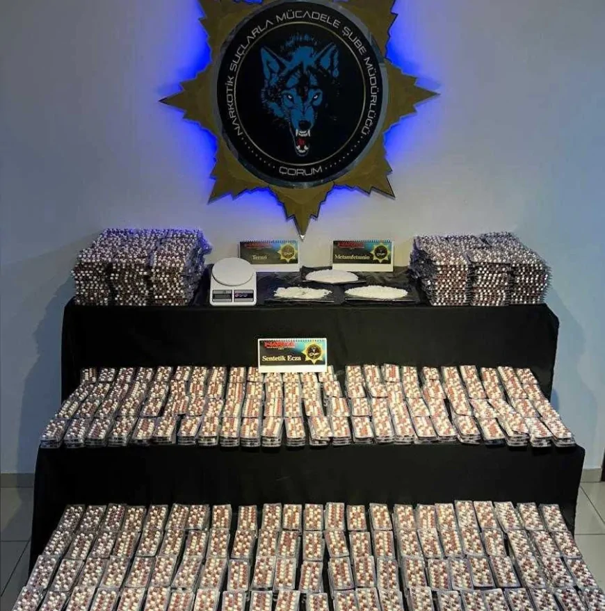 Çorum’da Narkotik Operasyonu: 28 Bin Tablet Sentetik Ecza ve 540 Gram Metamfetamin Ele Geçirildi