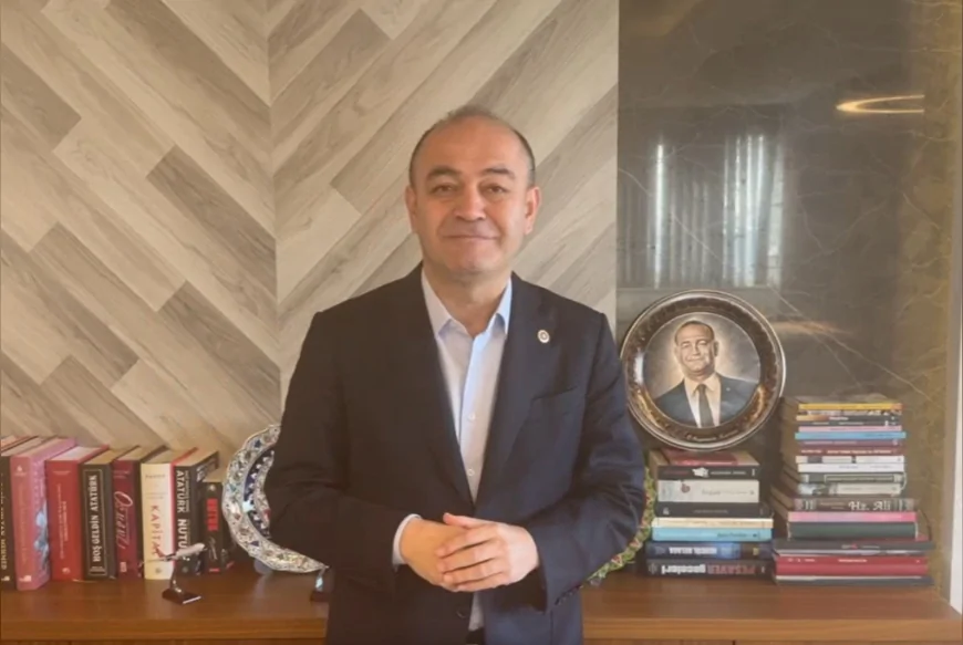 Cumhuriyet Halk Partisi Genel Başkan Yardımcısı Özgür Karabat: “Ocak Ayında Ödenen 454 Milyar TL Faiz İBB’nin Yıllık Bütçesini Aştı”