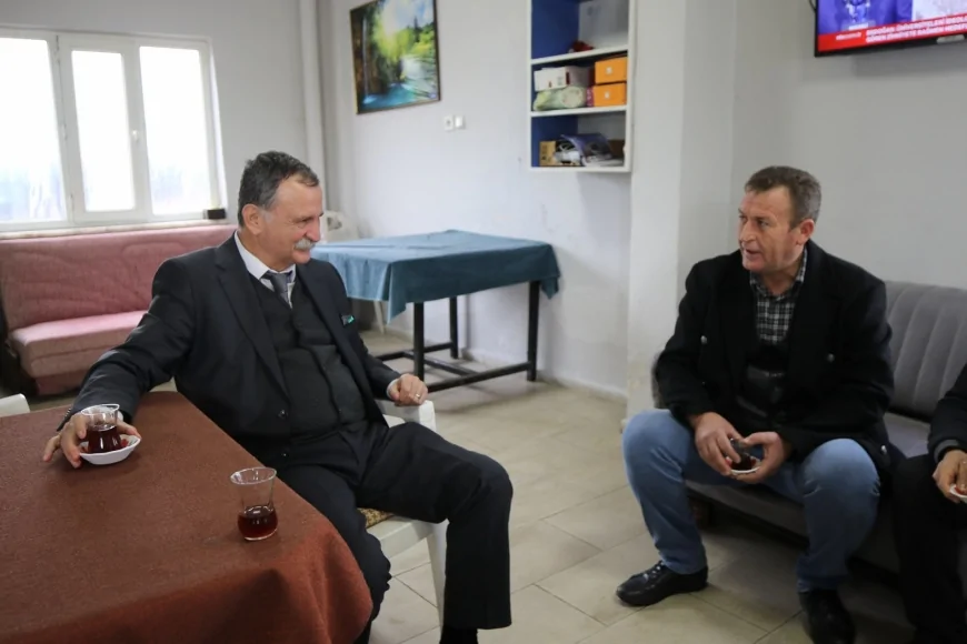 Yunusemre Belediye Başkanı Semih Balaban: “Yunusemre’nin her mahallesine eşit hizmet götürüyoruz”