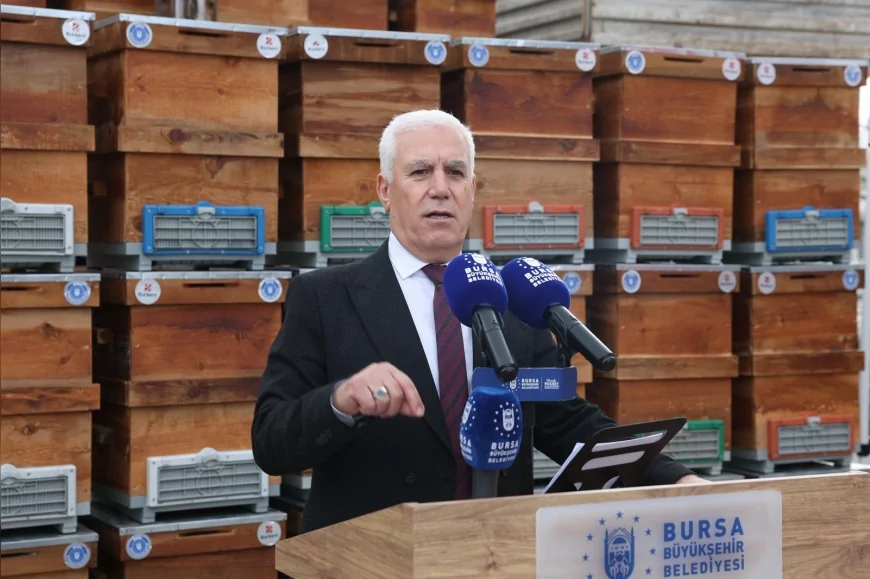 Bursa Büyükşehir Belediye Başkanı Mustafa Bozbey: “Arıcılığı güçlendirerek kırsal ekonomiyi daha dirençli hale getiriyoruz”