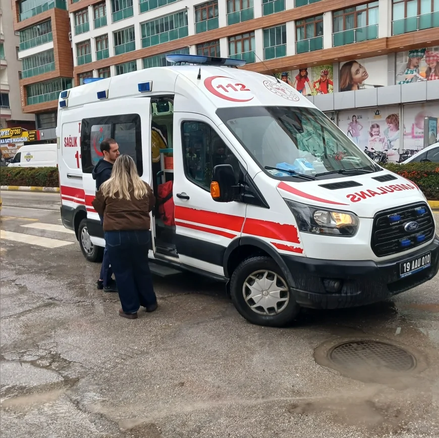 Çorum Bahabey Caddesi’nde Otomobilin Çarptığı 65 Yaşındaki Yaya Kazım A. Yaralandı