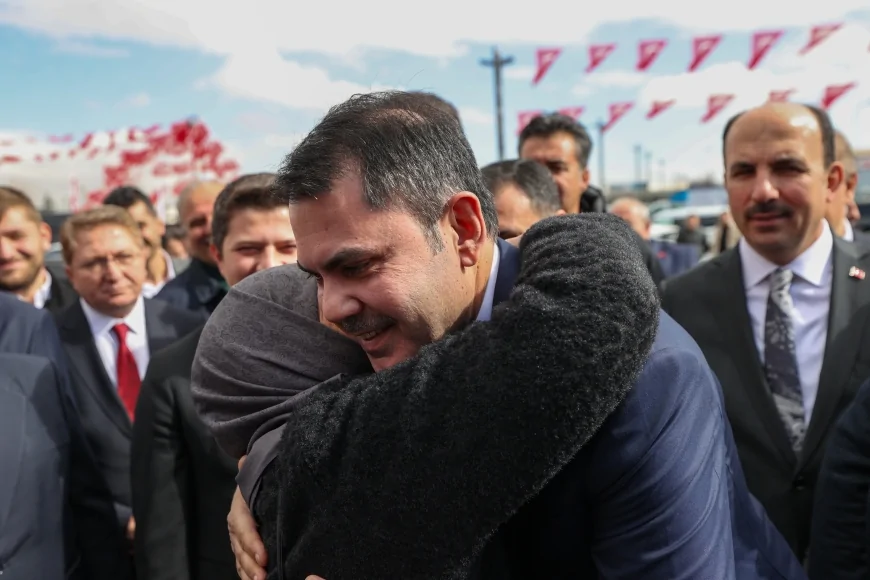 Çevre, Şehircilik ve İklim Değişikliği Bakanı Murat Kurum: “Asrın Dayanışması’nı sözde değil sahada gösterdik”