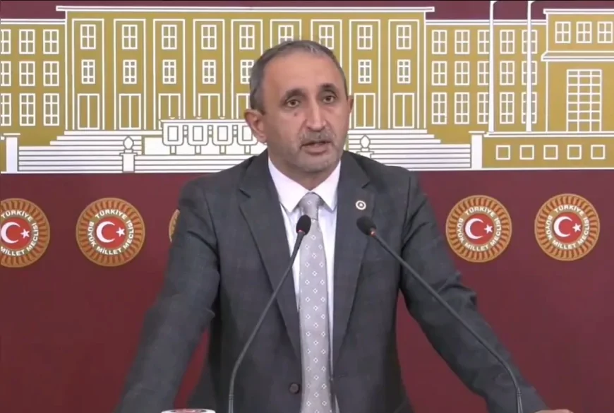 HÜDA PAR Genel Başkanvekili Şahzade Demir TBMM’de Çağrı Yaptı: “Soykırıma İştirak Eden Çifte Vatandaşlar Derhâl Tespit Edilmeli”