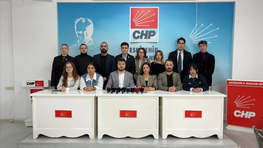 CHP Eskişehir İl Gençlik Kolları Başkanı Anıl Yüksel: “Gençler baskılara boyun eğmeyecek, sokaklardayız”