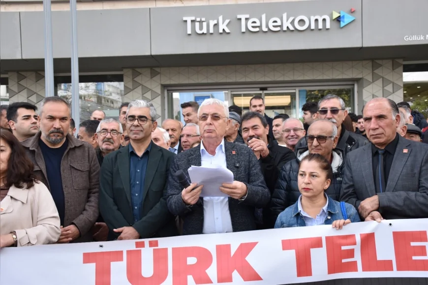 CHP Antalya İl Başkanı Nail Kamacı: “Türk Telekom’da Taşeron Kararı Kamu Yararıyla Açıklanamaz”