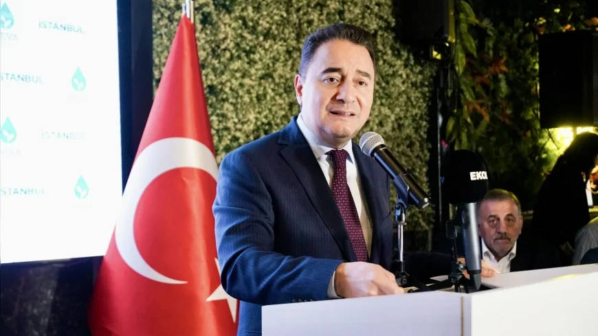 DEVA Partisi Genel Başkanı Ali Babacan: “10 kişiden 4’ünün sofrasında et yok, milyonlarca insan iftarda hesap yapıyor”