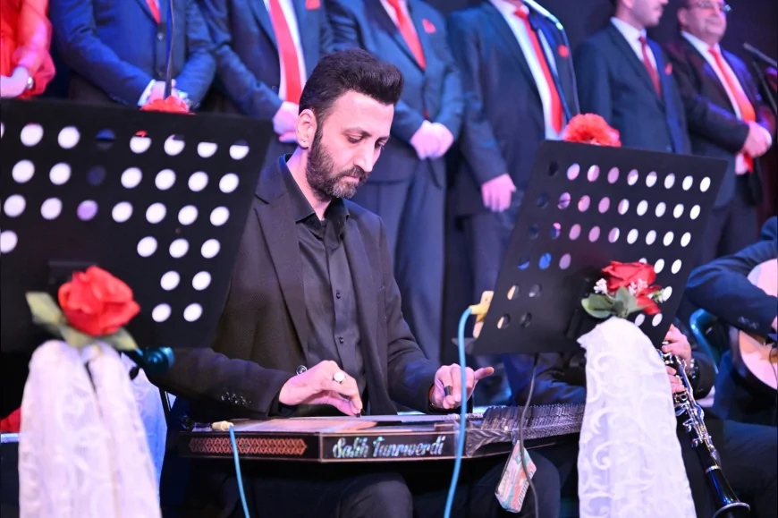 Manisa Büyükşehir Belediyesi’nden “Aşkın Ezgileri” Konserleri: Ural Sevener “Sevginin birleştirici gücünü müzikle büyüttük”