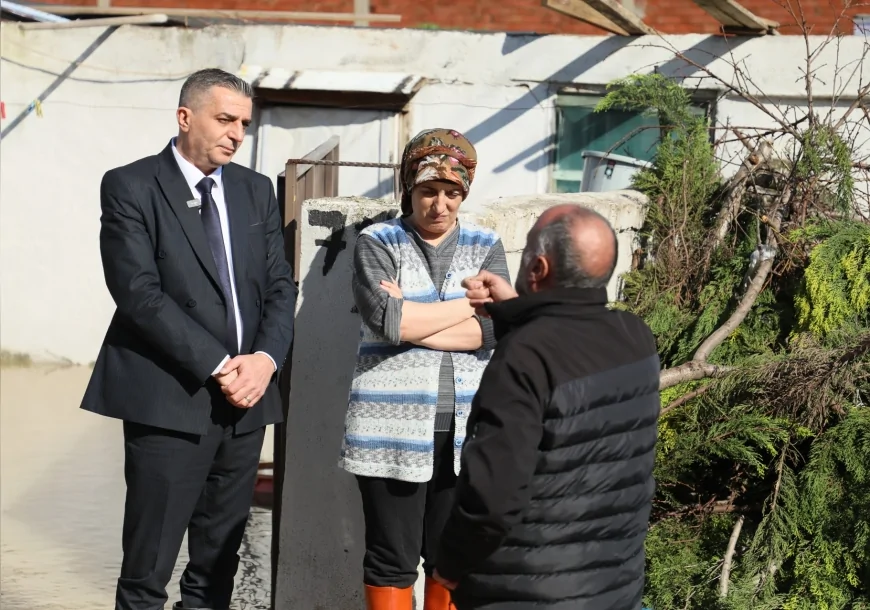 Şehzadeler Belediye Başkanı Hakan Şimşek: “Yaşanan mağduriyetleri en kısa sürede gidermek için sahadayız”