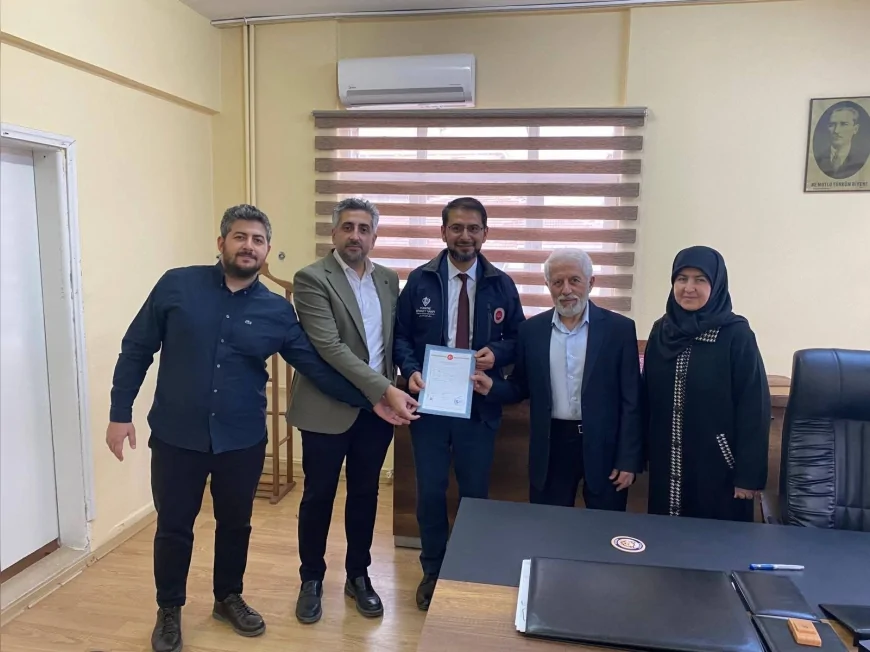 Hitit Üniversitesi Erol Olçok Hastanesi Başhekimi Muhammed Gömeç’in Annesi Nuran Gömeç 11 Dönüm Arsayı Türkiye Diyanet Vakfı’na Bağışladı