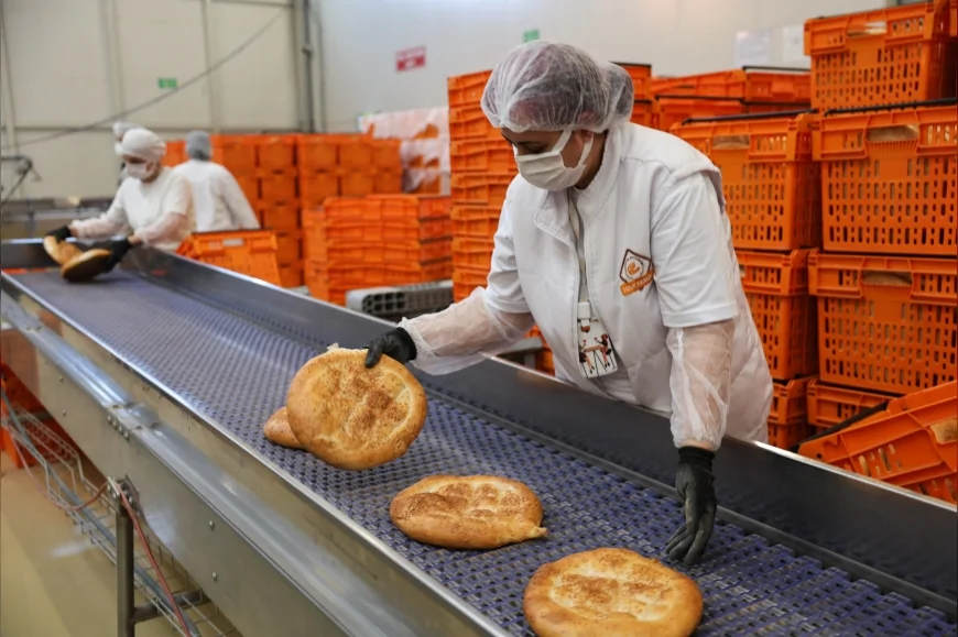 Eskişehir Büyükşehir Belediye Başkanı Ayşe Ünlüce: “Halk Pideyi 20 TL’den Sofralarla Buluşturuyoruz”