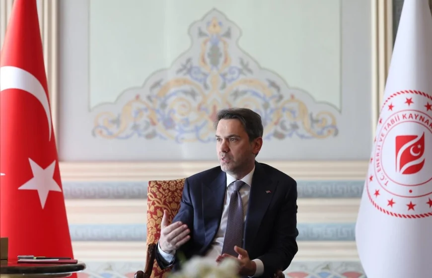 Enerji ve Tabii Kaynaklar Bakanı Alparslan Bayraktar: “Sivas ve Taşeli GES projelerinin temellerini bu yıl atacağız”