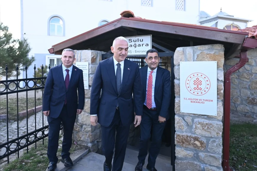 Kültür ve Turizm Bakanı Mehmet Nuri Ersoy Kırıkkale’de İftar Sofrasına Konuk Oldu, Keskin’de Vatandaşlarla Yürüdü