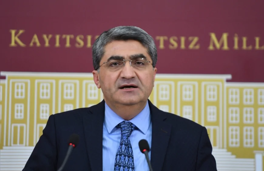 DEVA Partisi Genel Başkan Yardımcısı Mehmet Emin Ekmen: “Göksu Deltası her yıl yangın bahanesiyle tarım alanına dönüştürülüyor”