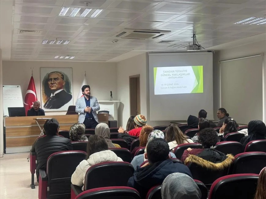 Çorum İl Sağlık Müdürlüğü 178 Aile Sağlığı Çalışanına Bağışıklama Eğitimi Verdi